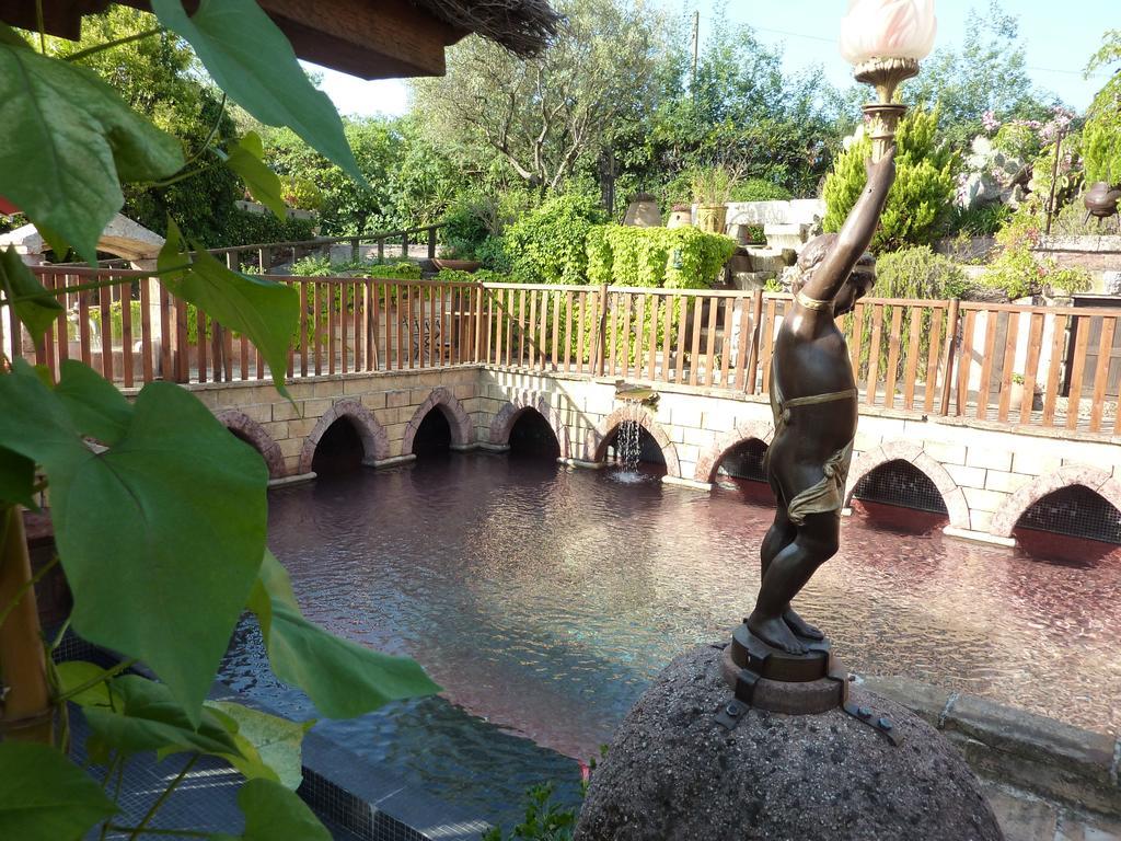 Chateau Hotel La Vignette Haute Auribeau-sur-Siagne Dış mekan fotoğraf