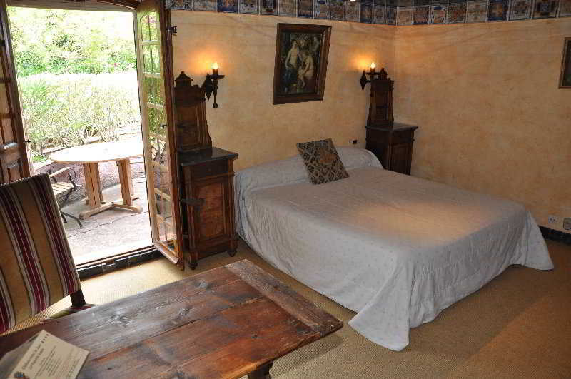 Chateau Hotel La Vignette Haute Auribeau-sur-Siagne Dış mekan fotoğraf